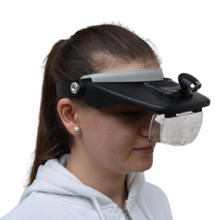 Čelní lupa s osvětlením a vyměnitelnými lupami